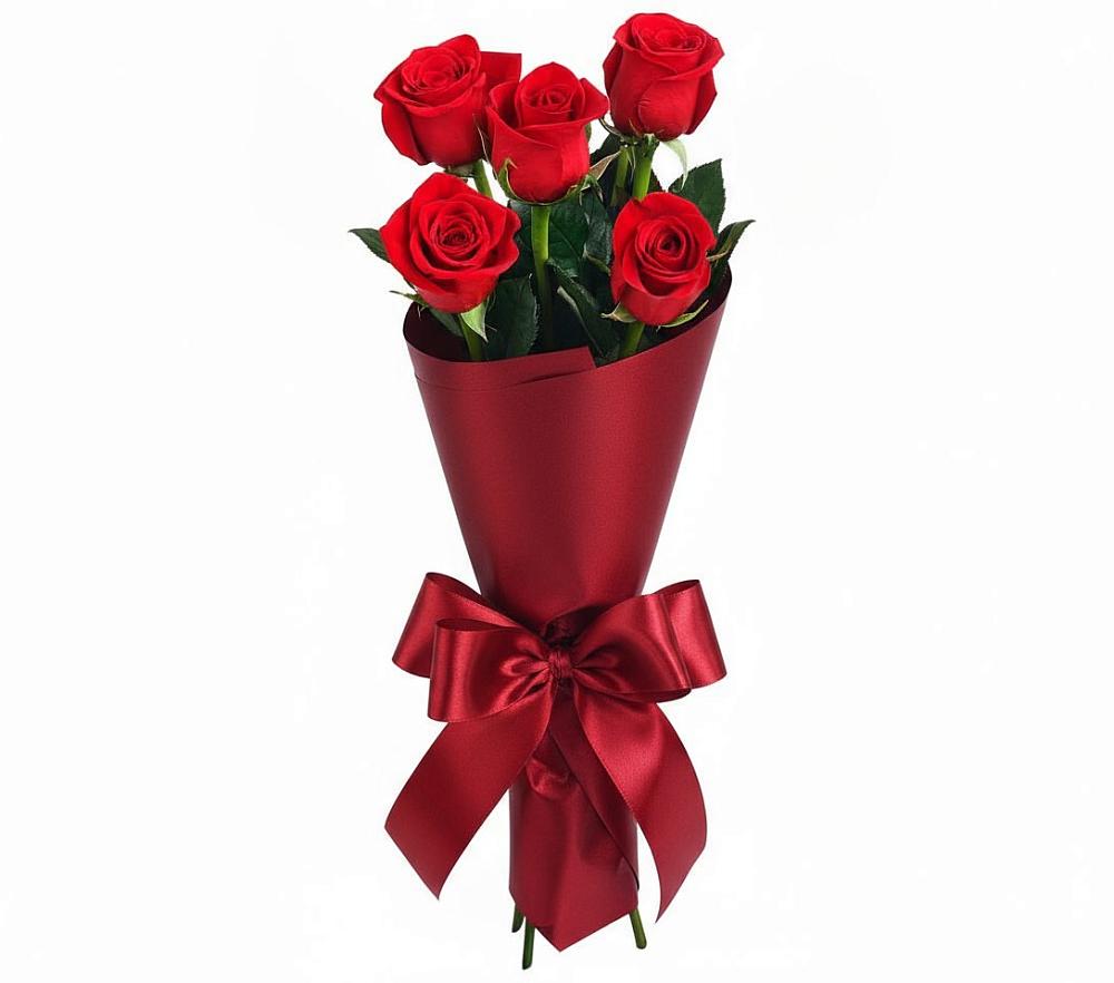 Букет 5 Красных роз Эдлесс Лав в Новом Карачае