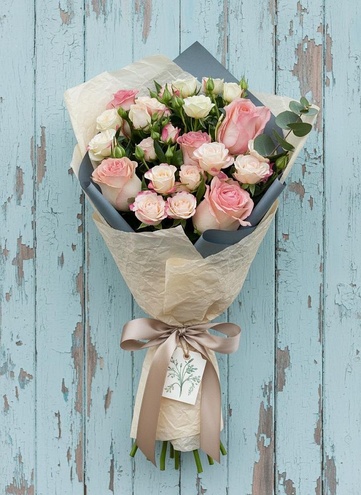 Букет цветов из: Розы в Новом Карачае