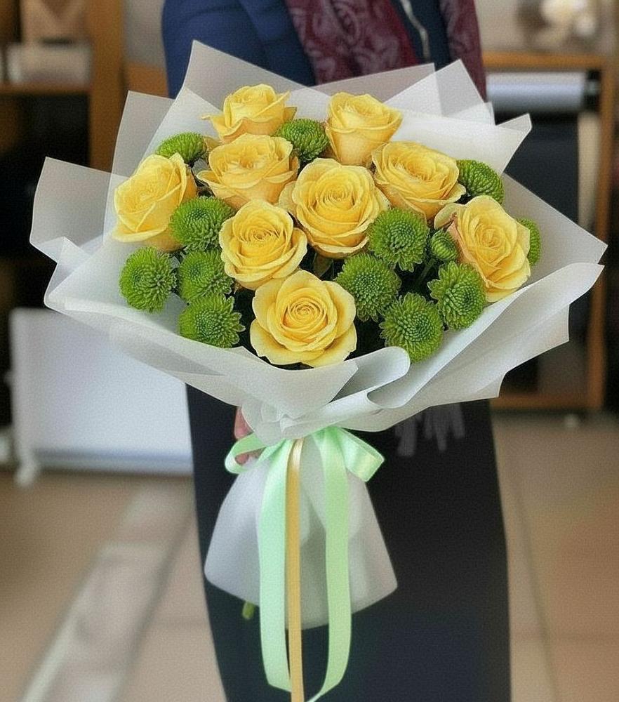 Букет цветов из: Хризантемы и Розы в Новом Карачае