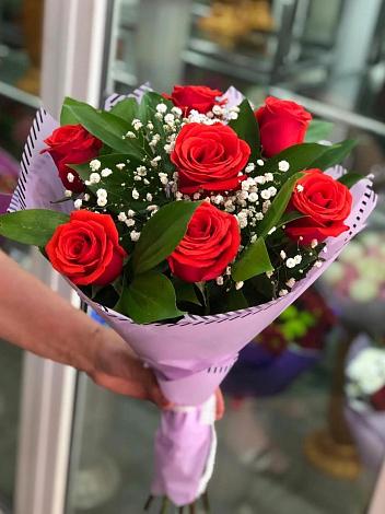 Букет цветов из: Розы в Новом Карачае
