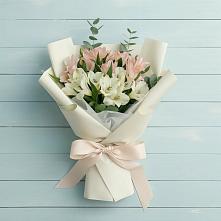 Букет цветов из:  Альстромерии в Новом Карачае