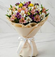 Букет цветов из:  Альстромерии в Новом Карачае