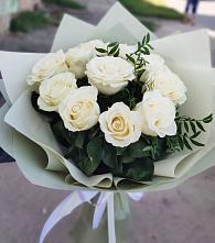 Букет Белые розы Проуд в Новом Карачае