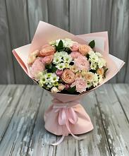 Букет цветов из:  Гвоздики, Розы и Хризантемы в Новом Карачае