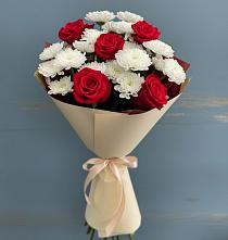 Букет цветов из:  Розы и Хризантемы в Новом Карачае