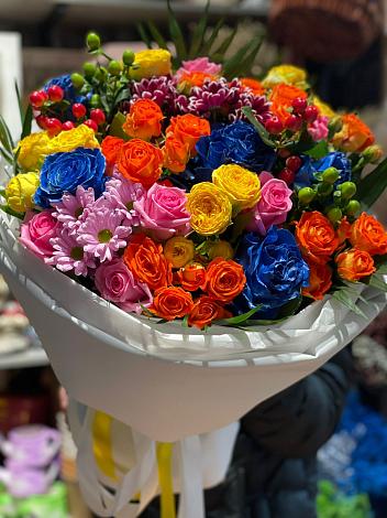 Букет цветов из: Розы и Хризантемы в Новом Карачае