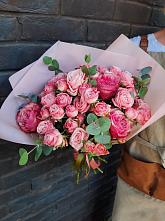 Букет цветов из:  Розы #REPLACE_PRED# Новом Карачае