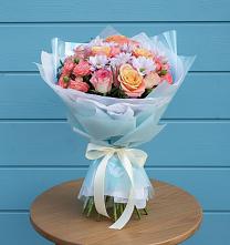 Букет цветов из:  Хризантемы и Розы в Новом Карачае