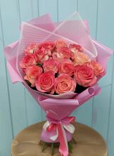 Букет 15 Розовых роз Равель в Новом Карачае