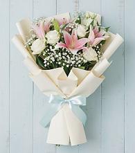 Букет цветов из:  Лилии в Новом Карачае